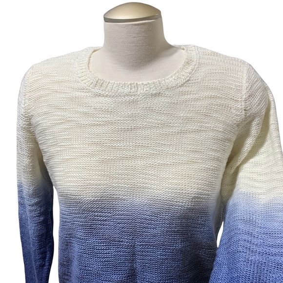 Forever 21 Ombre Knitted Crewneck Sweater Size M Like New - Picture 2 of 7